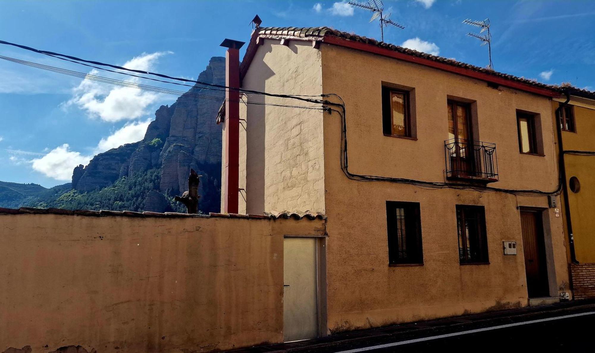 Los Tres Mallos Islallana Exterior photo